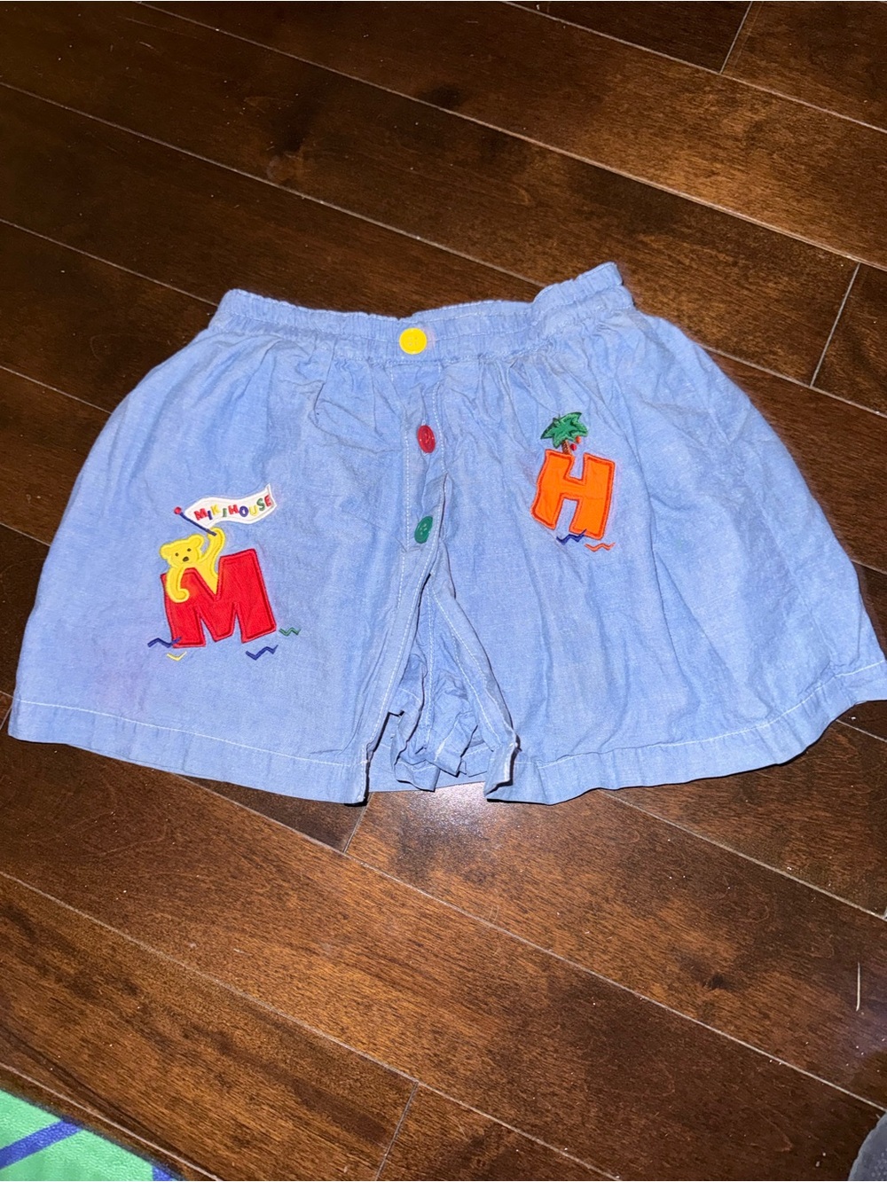 Miki house skort size 4-5 Y 110 cm